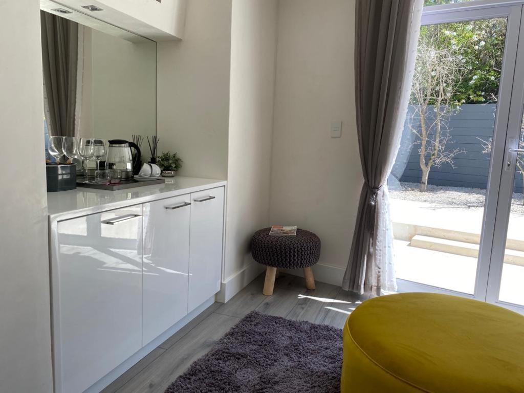 Badgemore Villa Guesthouse Cape Town Bagian luar foto