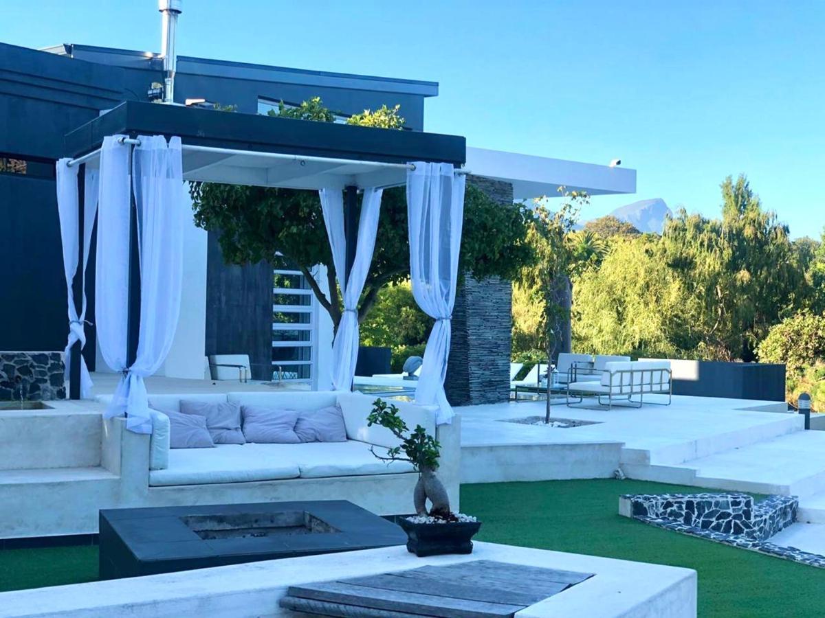 Badgemore Villa Guesthouse Cape Town Bagian luar foto