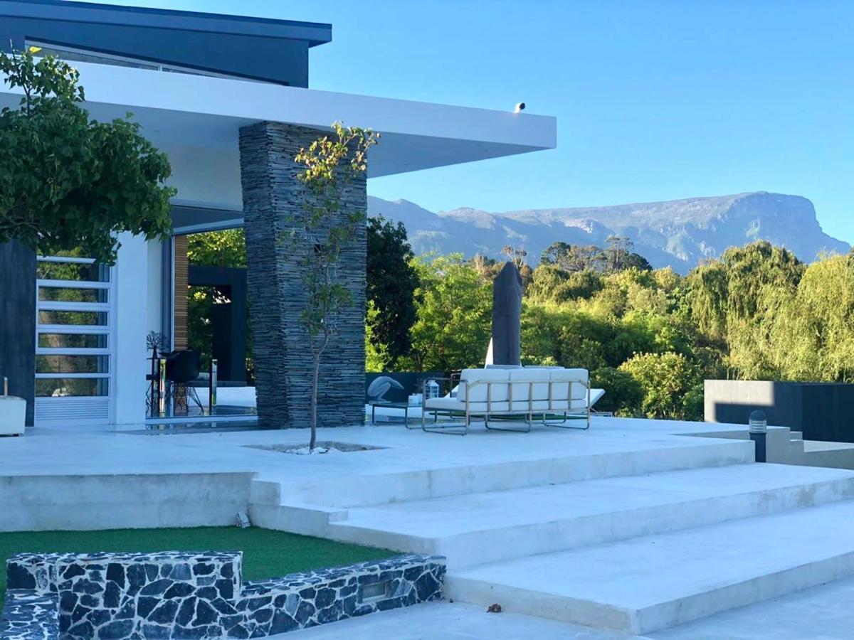 Badgemore Villa Guesthouse Cape Town Bagian luar foto