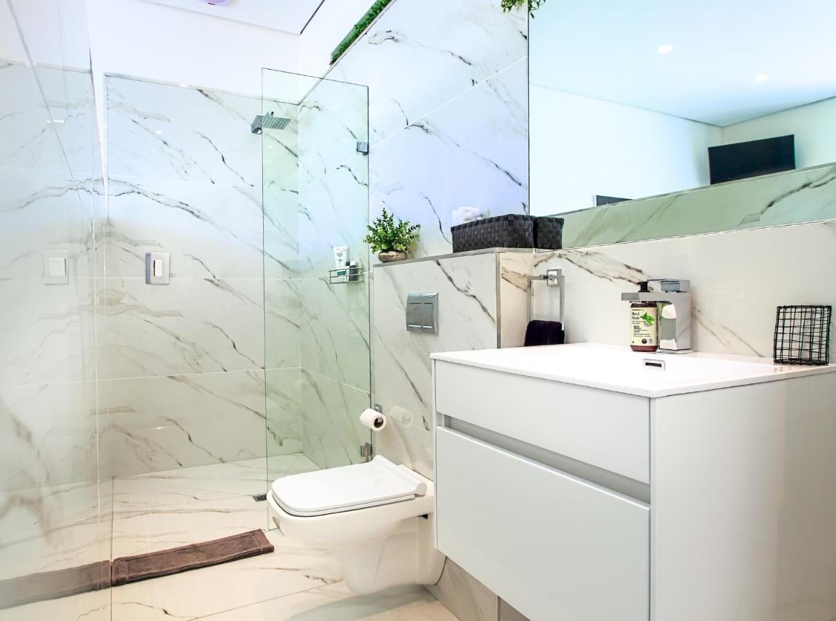 Badgemore Villa Guesthouse Cape Town Bagian luar foto